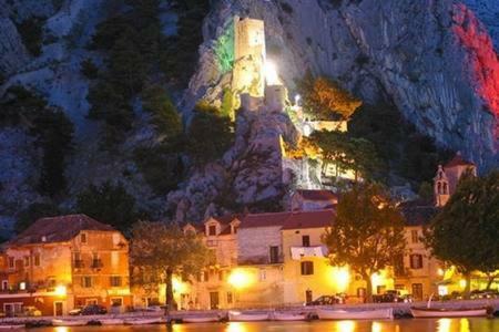 Apartment Milena Omiš Zewnętrze zdjęcie